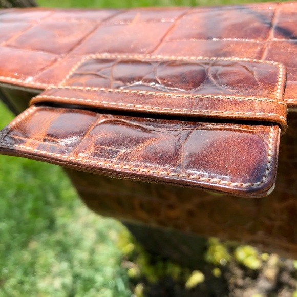 Furla Authentic Vintage Leather purse, Italian Luxe Brand, Made in Italy - Picture 12 of 13